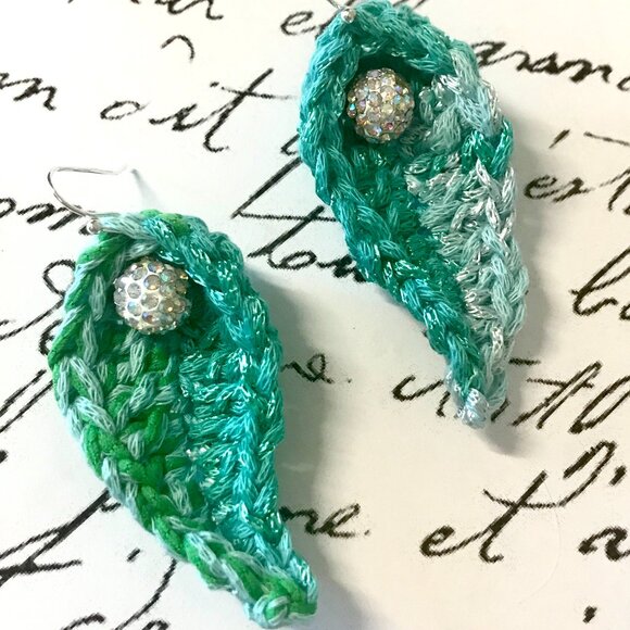 SUMMER LEAF EARRINGS Handmade Blue & Green Fiber with Rhinestone Beads - Picture 8 of 9